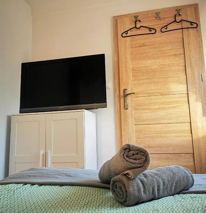 Noclegi Pracownicze Hostel 55-1